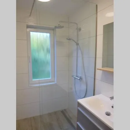 L'a Cote, Plain-pied Sans Vis-a-vis. Tatil Evi