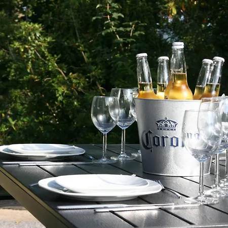 L'a Cote, Plain-pied Sans Vis-a-vis. Tatil Evi *