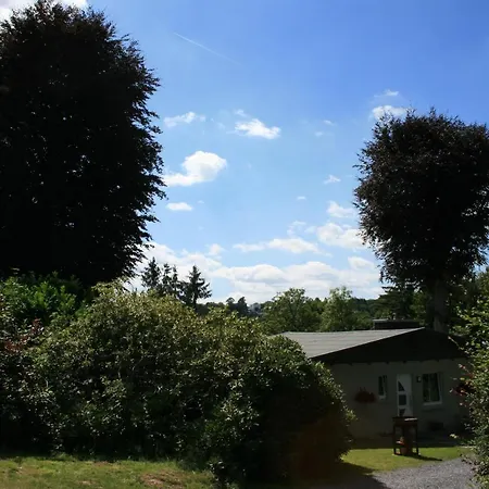 L'à Côté, Plain-pied Sans Vis-à-vis.