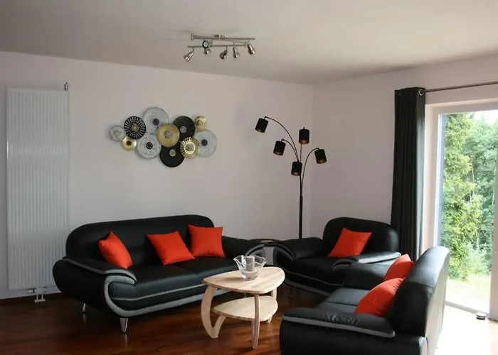 L'à Côté, Plain-pied Sans Vis-à-vis.