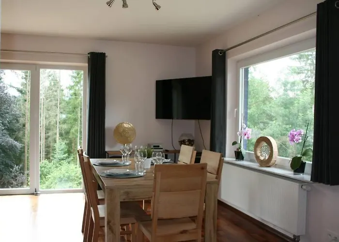 L'à Côté, Plain-pied Sans Vis-à-vis. Сasa de vacaciones Spa